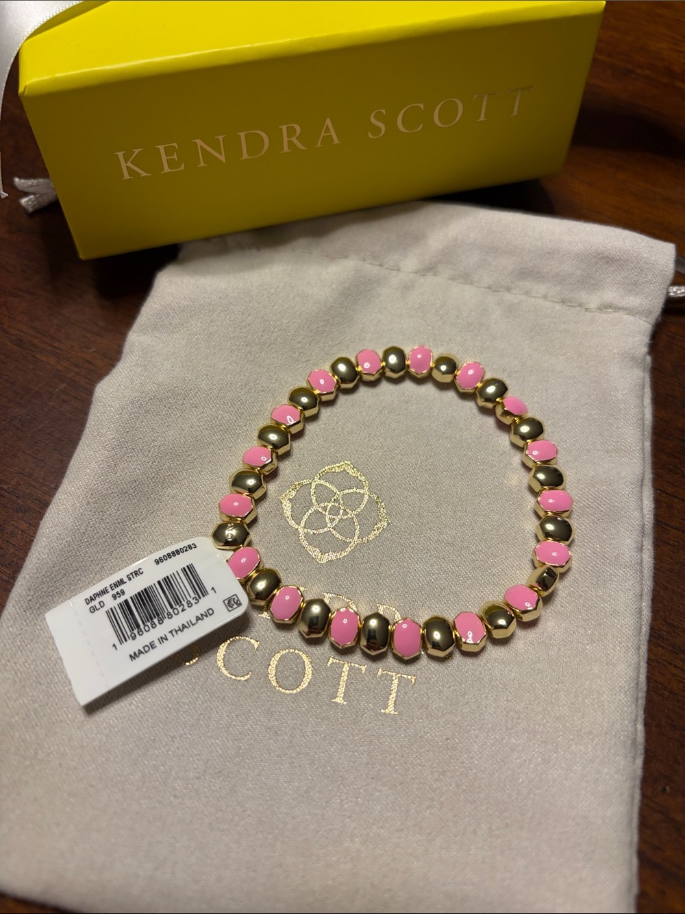 Kendra Scott Daphne enamel stretch bracelet in bubblegum pink